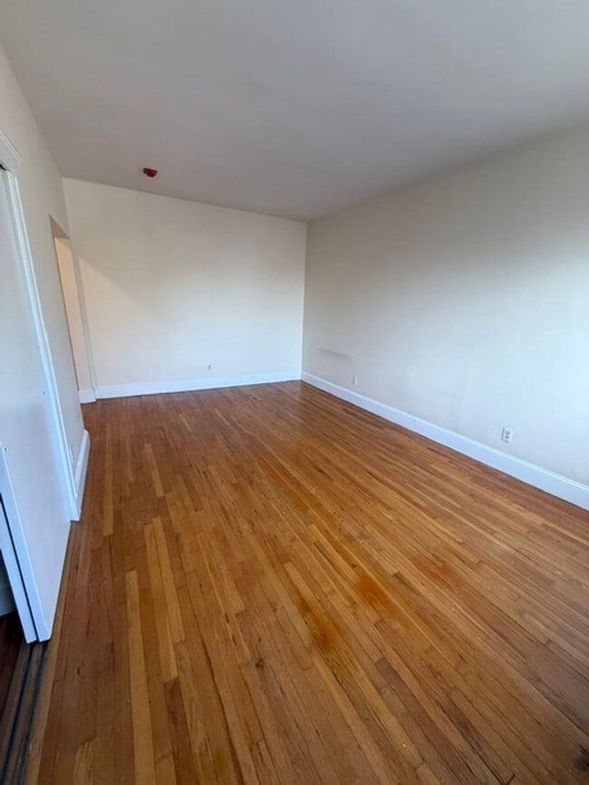 28 Colborne Rd