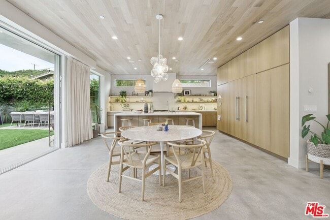 Photo - 1310 Preston Wy