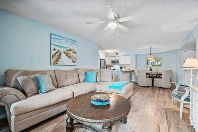 Building Photo - 160 Yacht Club Way Unit 106 Rental