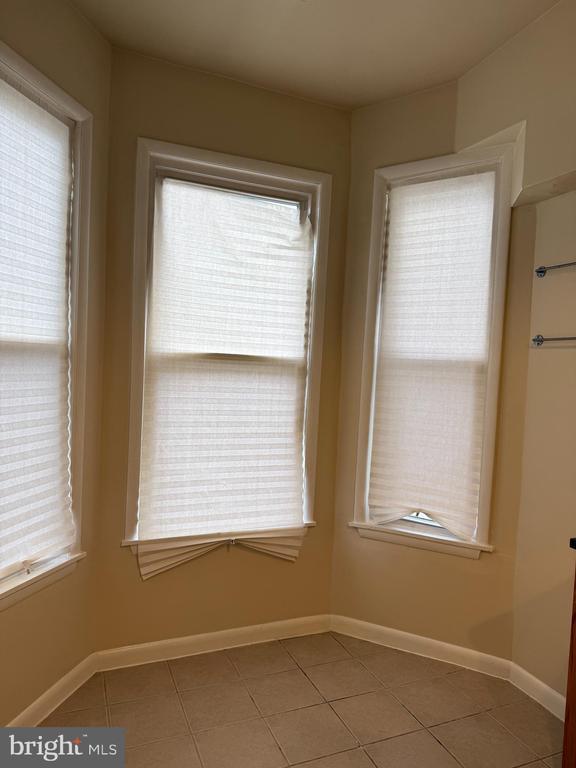 Photo - 2005 Madison Ave