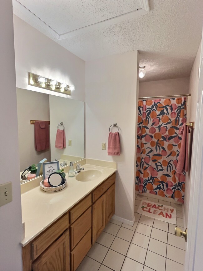 601 Camellia Dr
