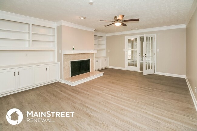 Photo - 1393 Crooked Tree Cir