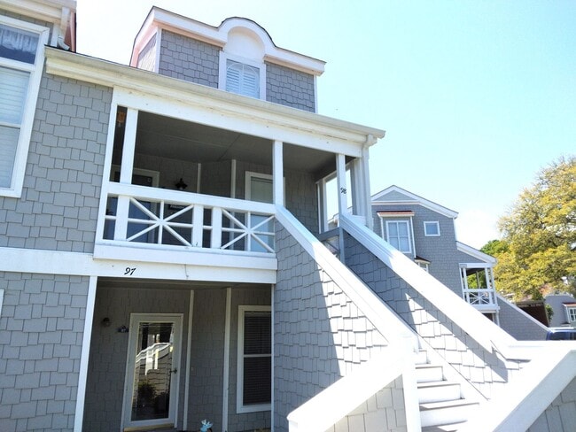 Building Photo - Harbor Front, 2 Bedroom, 2 Bath, Corner Unit at Mariners Pointe in Little River! Available Now!