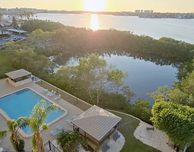 Views - 7050 Sunset Dr S Unit 807