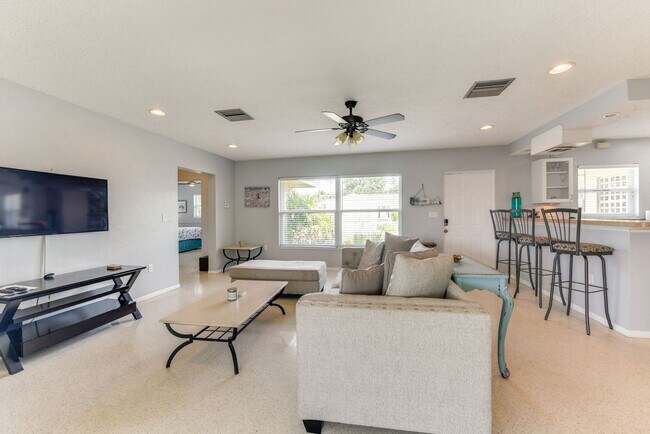 1648 Idle Ln Unit SI ID1546216P