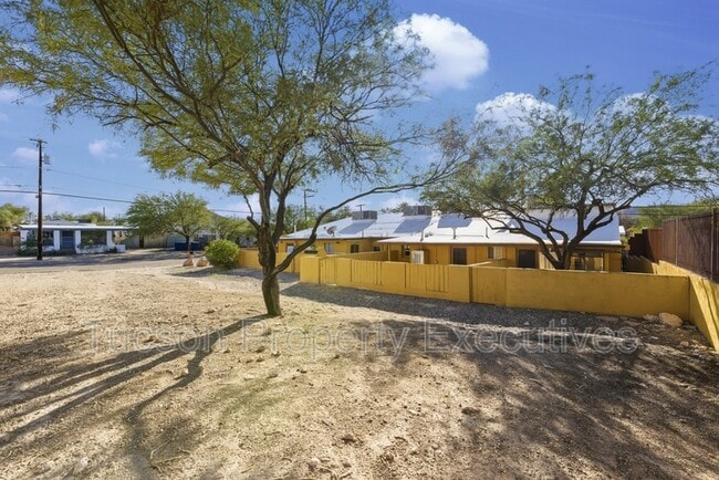 Photo - 841 S 8th Ave