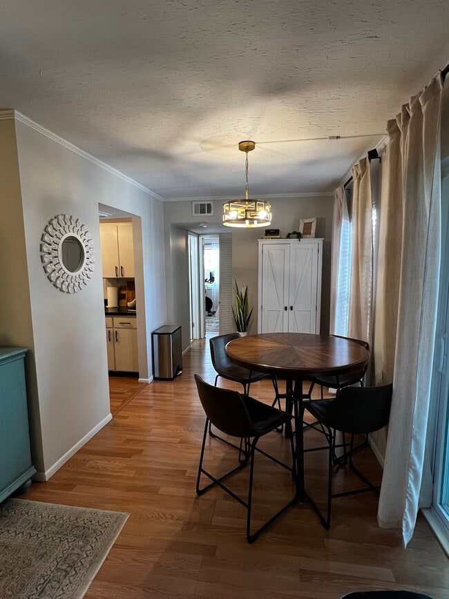 Photo - 4611 W North B St Unidad 224