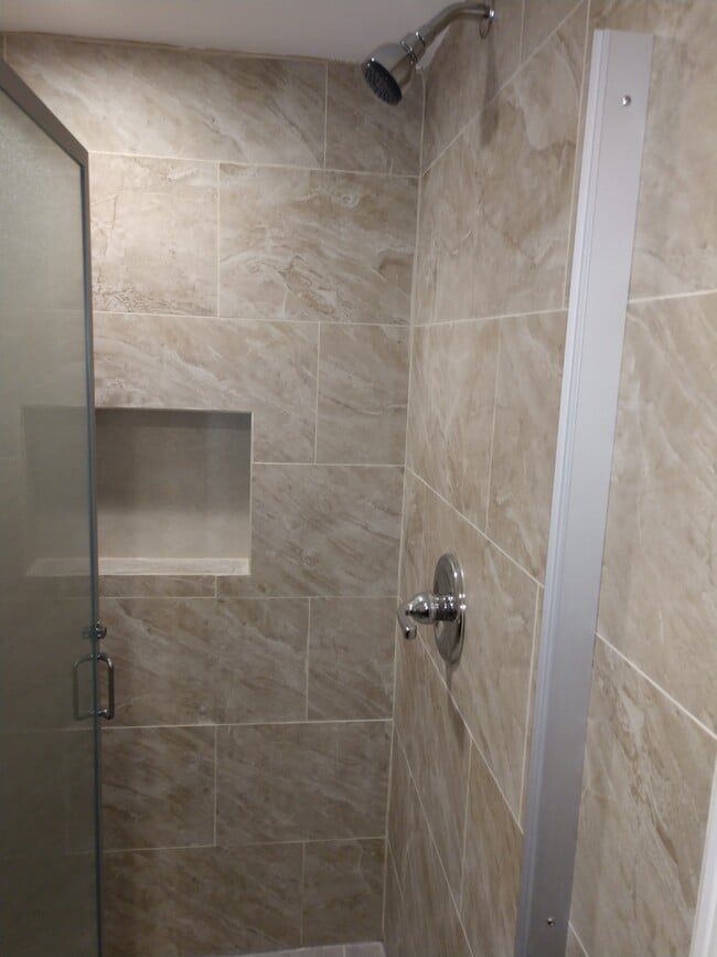 Building Photo - 2056 W Boston St