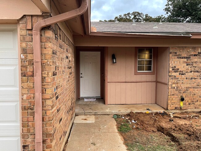 Photo - 1112 Autumn Oak Dr