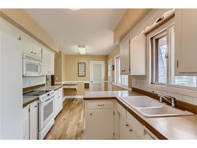 Photo - Spacious single-family home *3Bd*3Bath in New Hope Avail June 1