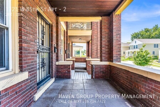 Photo - 1321 W 85th St Unit 2