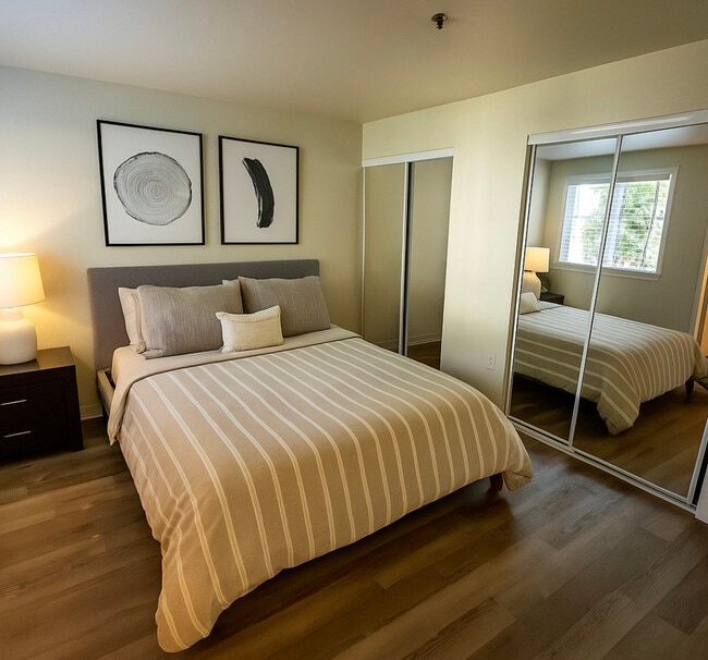 Photo - Emerald Pointe