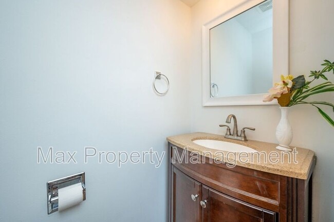 Photo - 7613 Prairie Ave