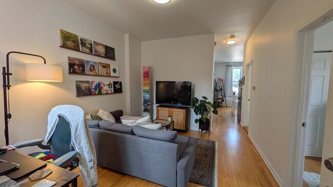 Photo - 2322 W Rice St Unit 2R