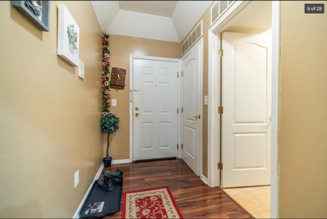 Photo - 6733 Dorothy's Crossing