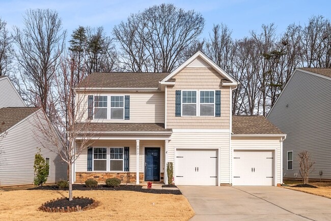 Building Photo - Newer Home in Reedy Fork, SS Appliance, Granite Counter-tops, Island, Office, Den, FP, Loft, Gara...