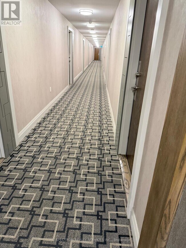 Photo - 99 Eagle Rock Way Unit 617