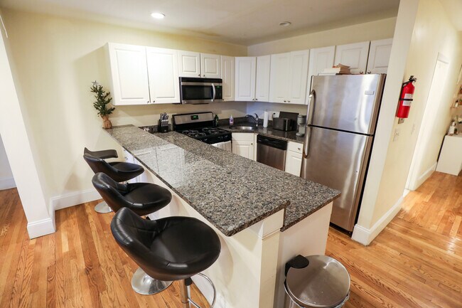 Photo - 60 Egmont St Unit 1