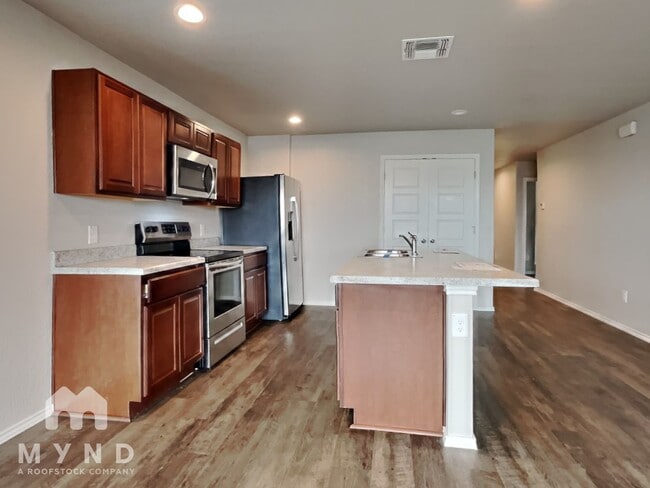 Photo - 13004 Lineberry Ln