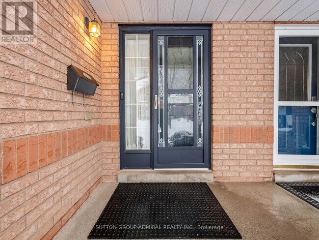 Photo - 81 Parktree Dr