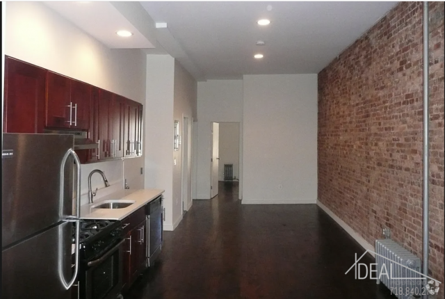 Building Photo - 4 bedroom in brooklyn NY 11216 Rental