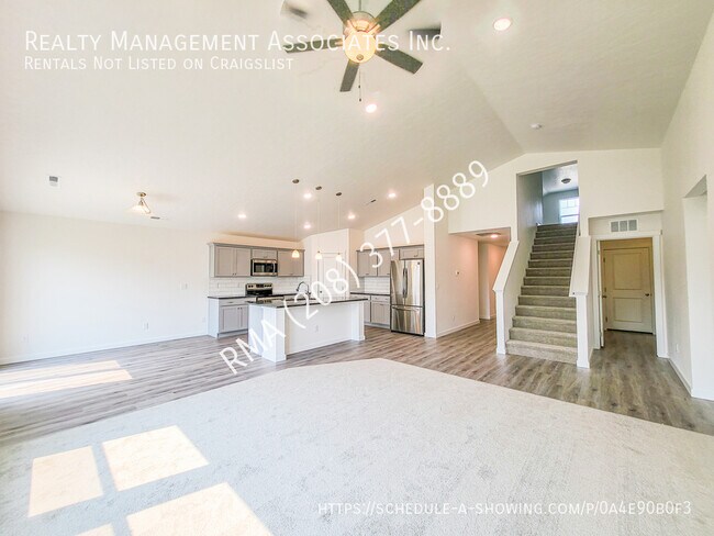 Photo - Amazing 4 Bedroom Home in South Boise