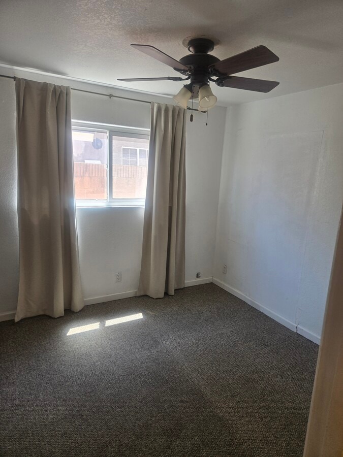 Photo - 1702 Brown St