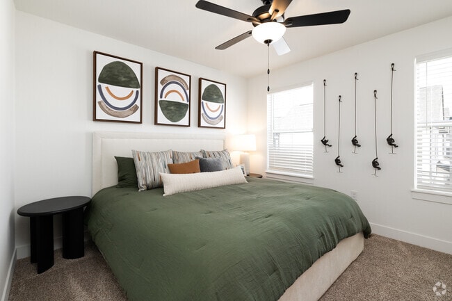 3BR, 3BA - 1,544SF - Primary Bathroom