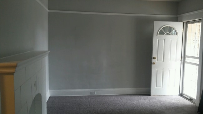 Photo - 10714 Elgin Ave Unit 10712