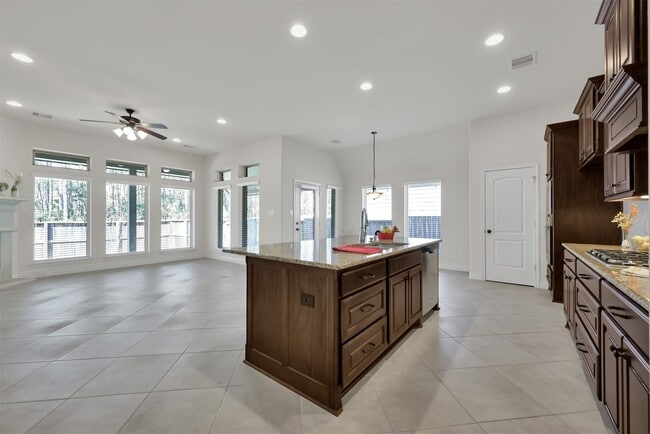 Photo - 150 N Greatwood Glen Pl