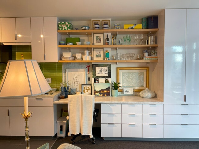 Photo - Carey Building