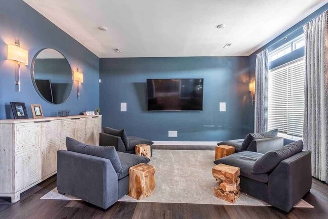 Resident Lounge - The Baylor