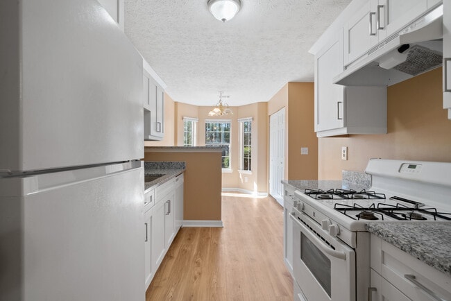 Photo - 7253 Crestside Dr