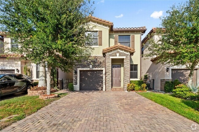Building Photo - 5808 NW 46th Ln Rental