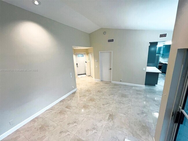Photo - 1462 Springside Dr