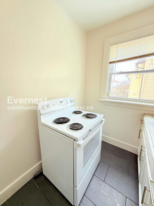 Photo - 2541 Monterey St Unidad 1