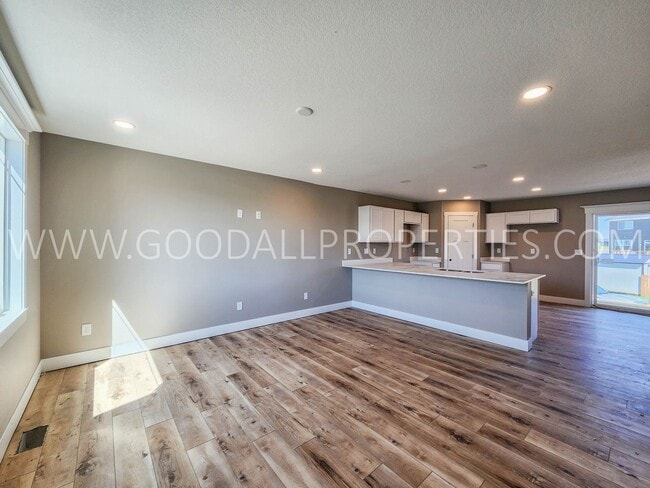 Photo - 6-Bedroom, 4-Bath Home in Waukee with Finished Basement & 3-Car Garage