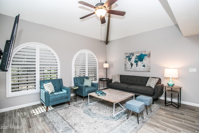 1211 N Miller Rd Unit 110