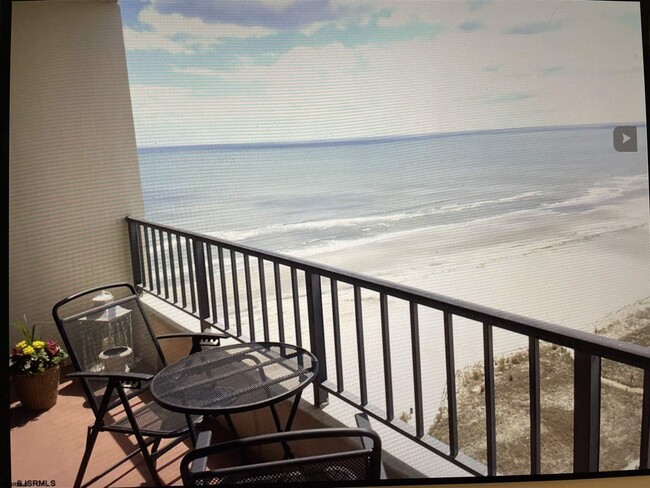 Photo - 3851 Boardwalk Unit 2405