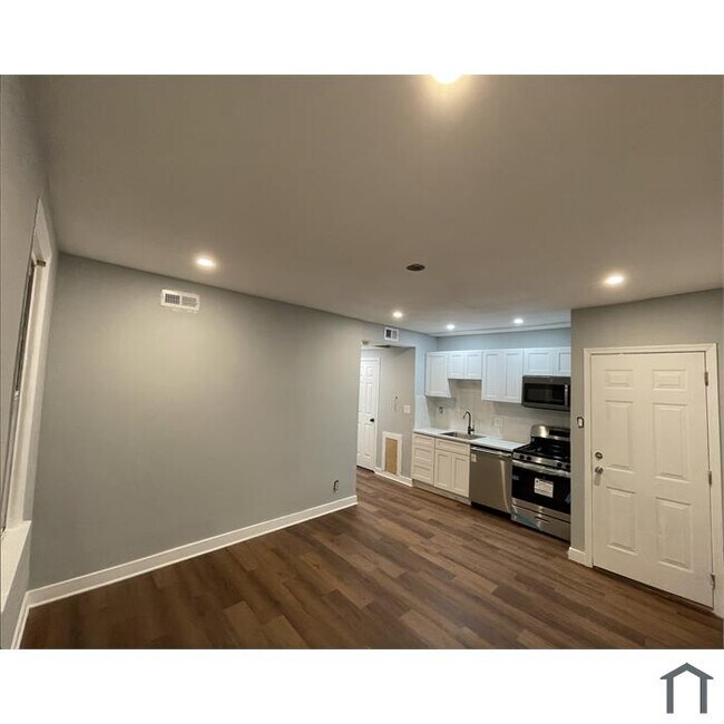 Photo - 1926 Naylor Rd SE Unit 1926 Naylor Rd  #1