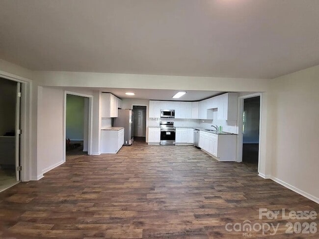 Photo - 108 Georgia Belle Ave