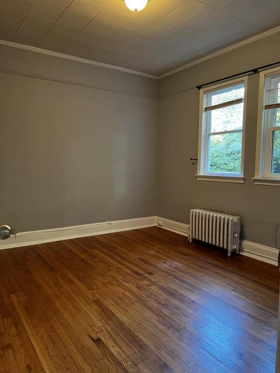 Photo - 576 Warburton Ave