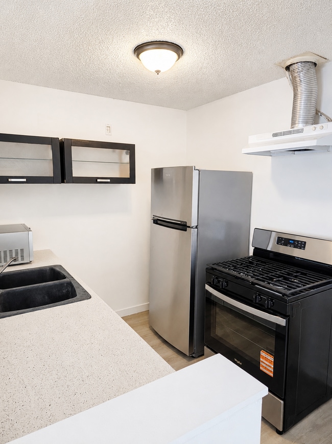 Photo - 18620 Hatteras St Unidad #271