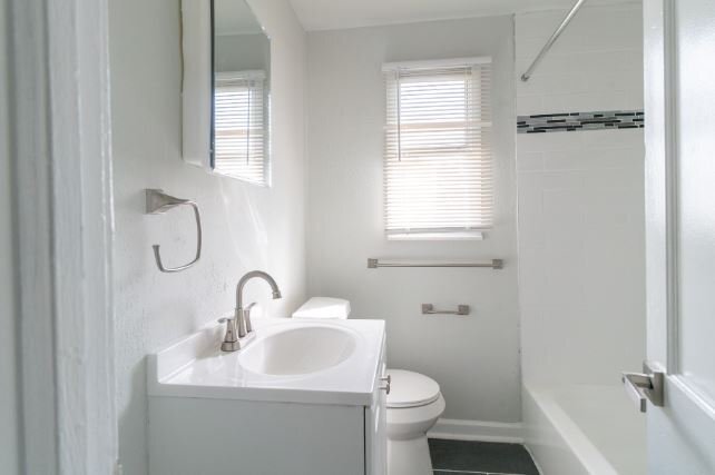 Photo - 124 Yorke St Unit B1