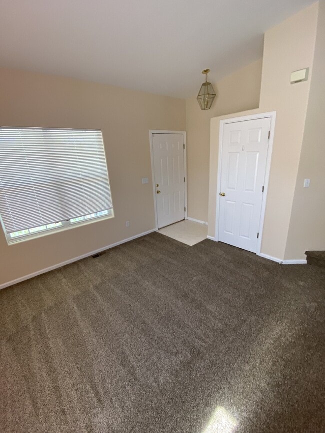 Photo - DON'T MISS!! 3BD/2BA Single Family Home in Parker, Water & Mowing Included!!!!