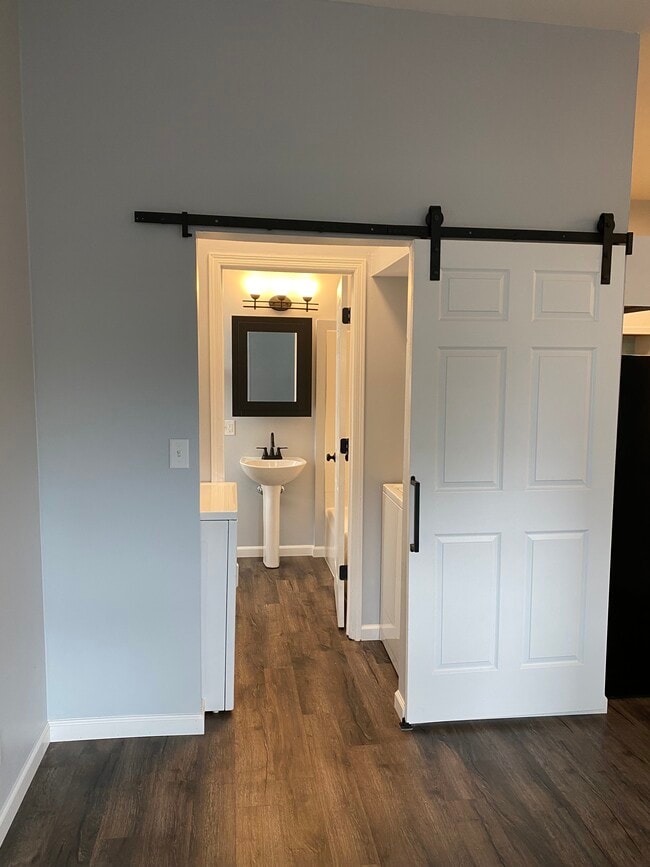 Photo - 44 N Main St Unit APT A