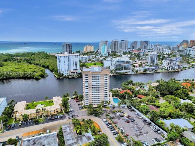 888 Intracoastal Drive Unit 15E - 888 Intracoastal Drive Unit 15E Unidad 15E