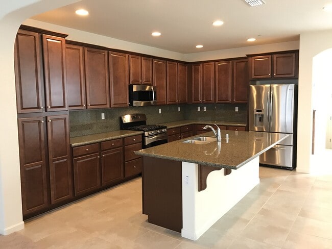 Photo - Two story home in Mountain House!