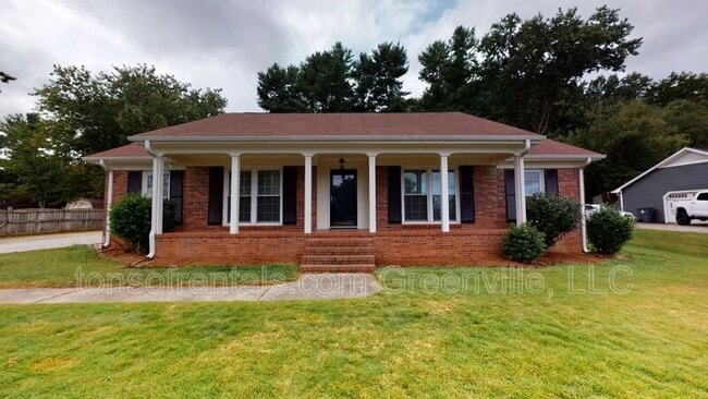 Building Photo - 4597 Coach Hill Dr