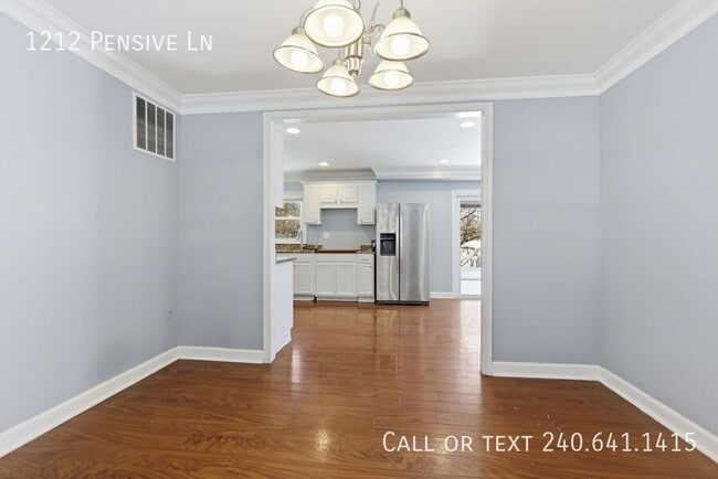 Photo - 1212 Pensive Ln